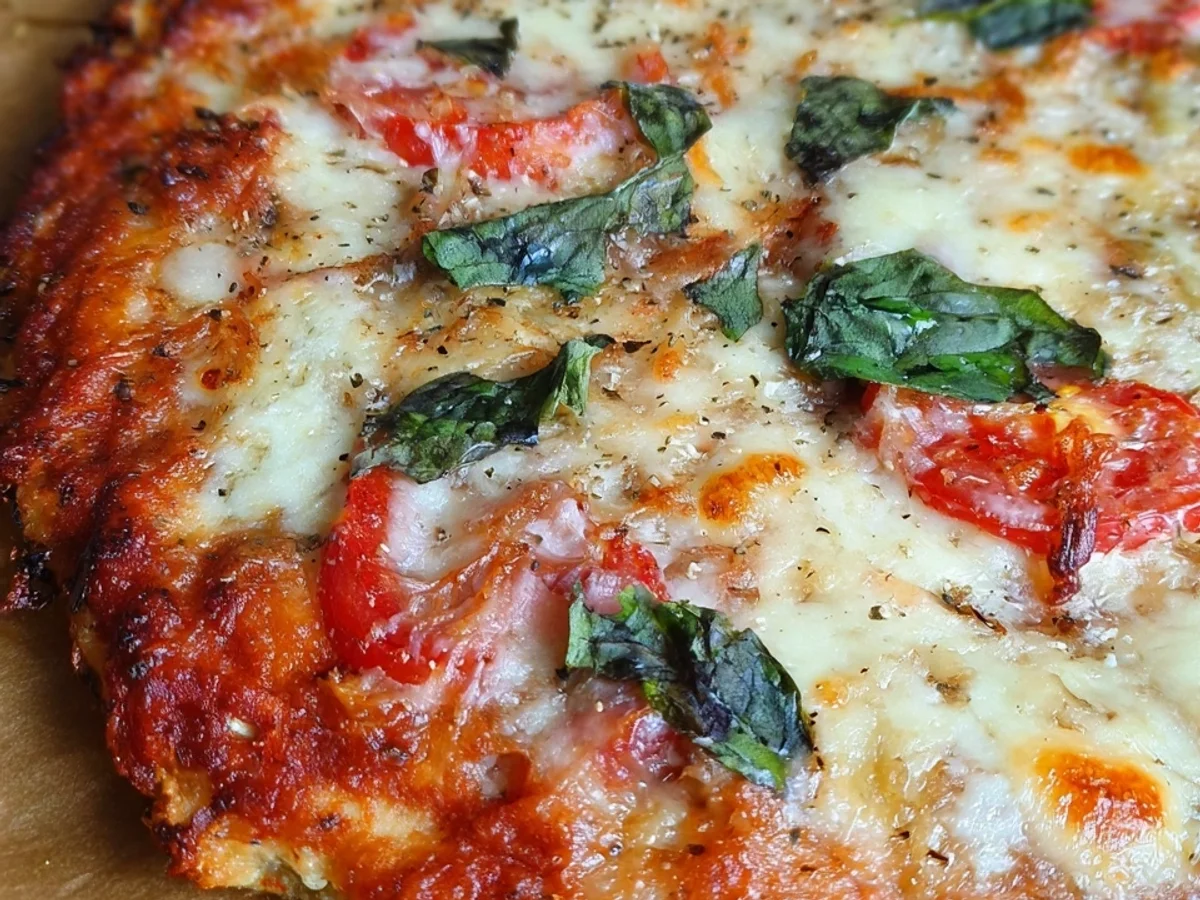 Protein Pizzateig: Nur 3 Zutaten & Kalorienarm - Bild 2