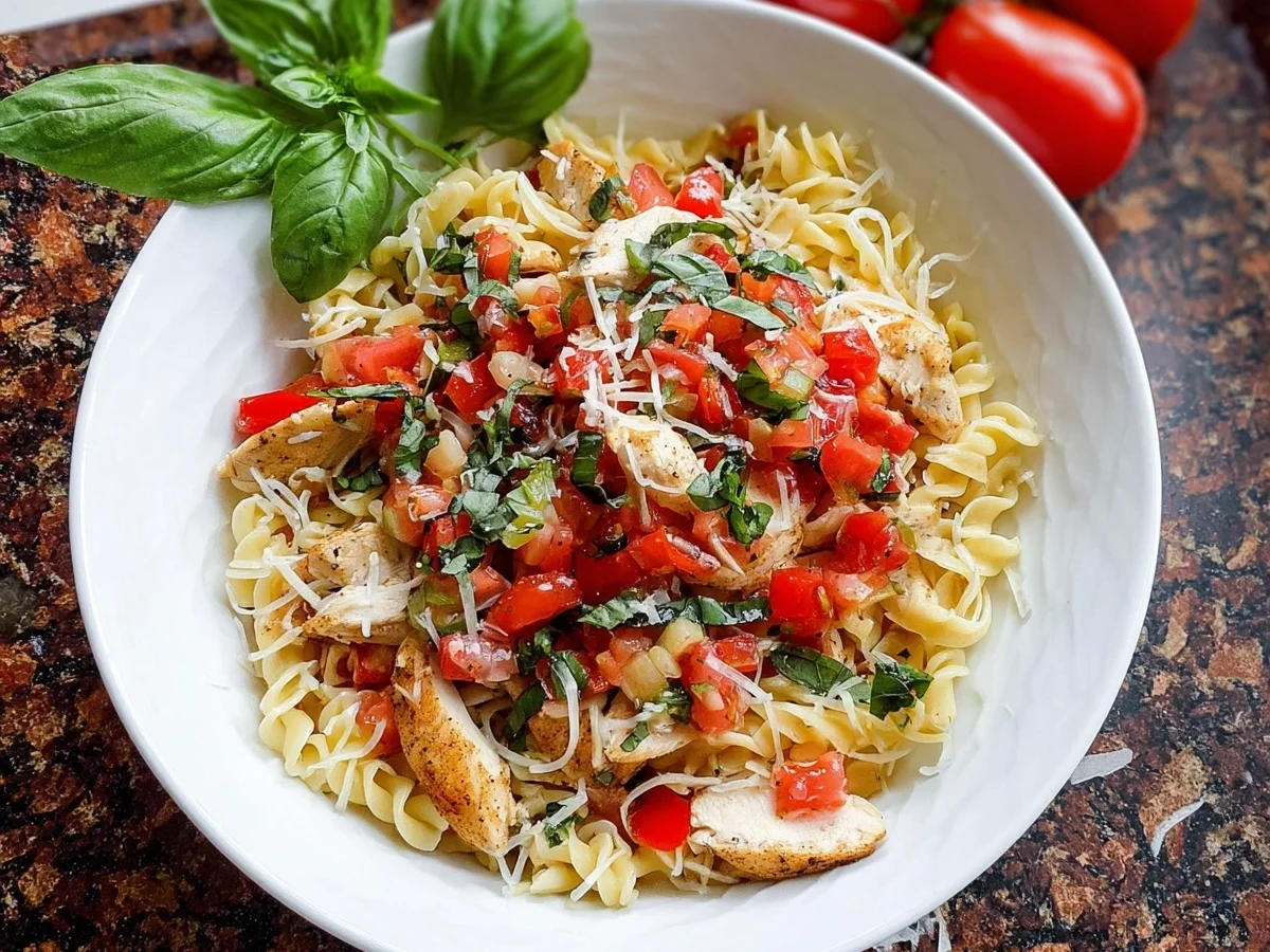 Bruschetta Pasta mit Hähnchen: Schnell & Lecker - Bild 1
